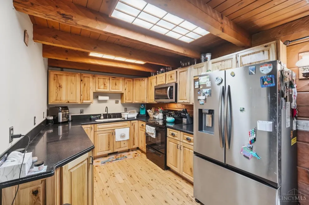 255 W Pekin Road Clearcreek, OH 45036