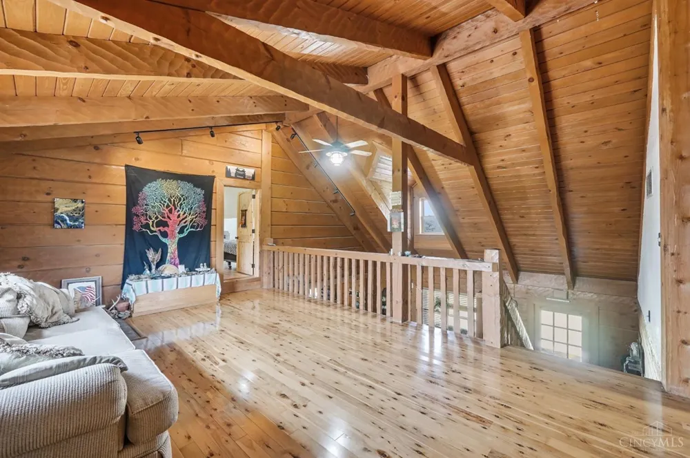 255 W Pekin Road Clearcreek, OH 45036