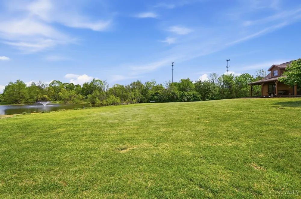 255 W Pekin Road Clearcreek, OH 45036