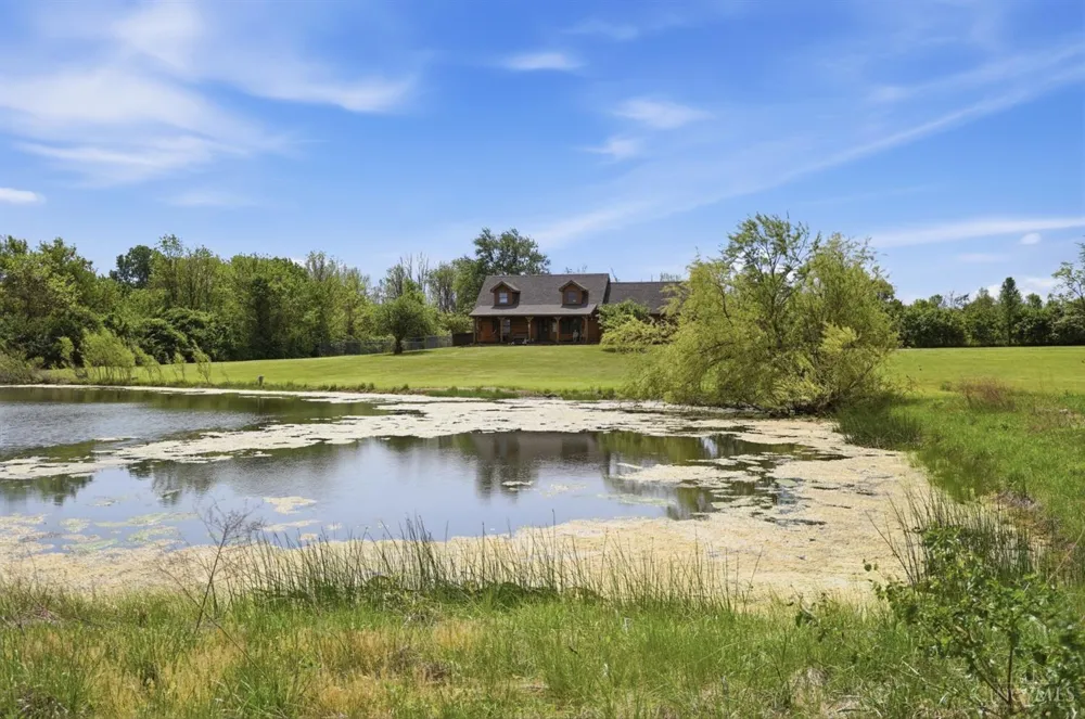 255 W Pekin Road Clearcreek, OH 45036