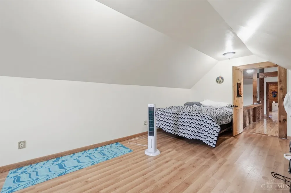255 W Pekin Road Clearcreek, OH 45036