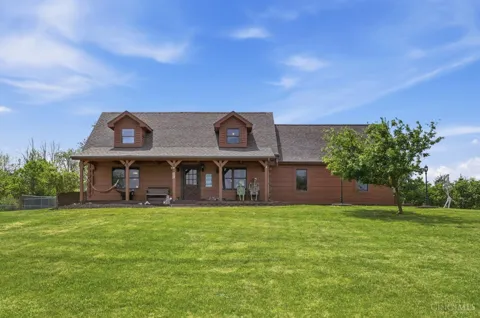 255 W Pekin Road