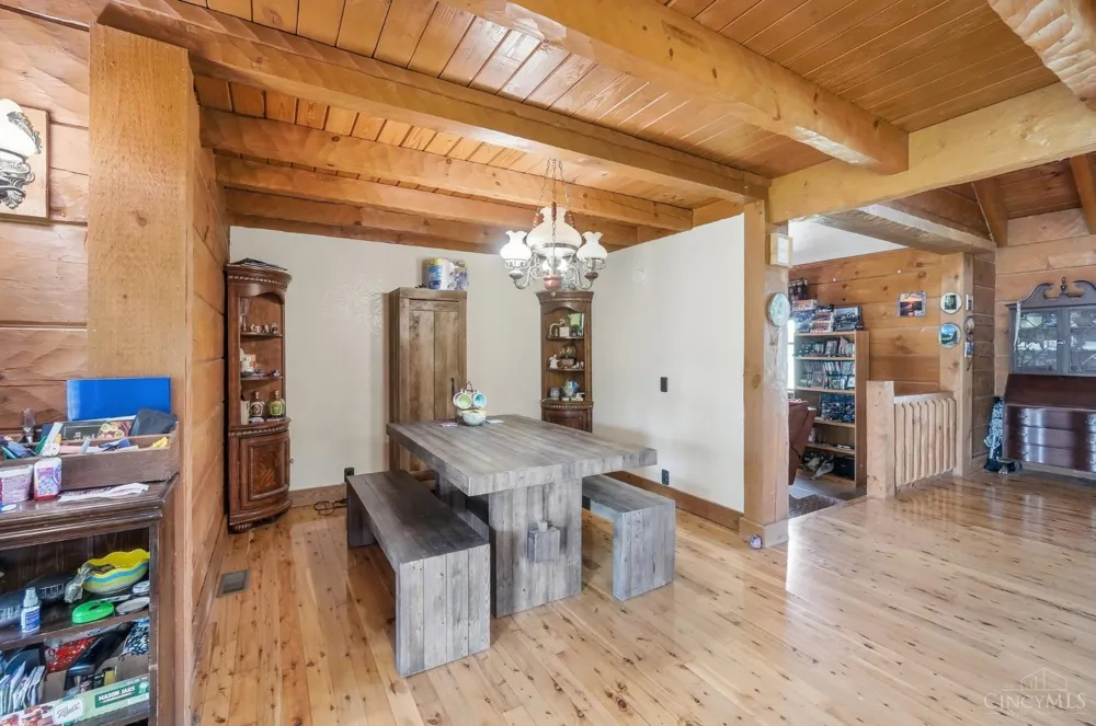 255 W Pekin Road Clearcreek, OH 45036