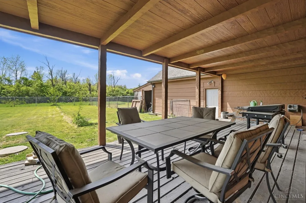 255 W Pekin Road Clearcreek, OH 45036