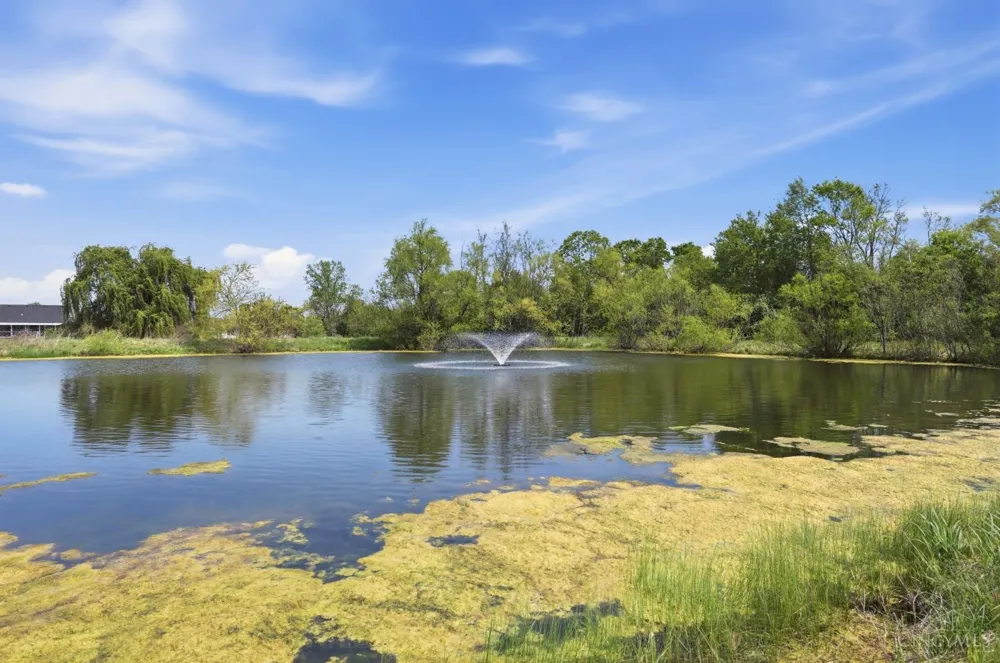 255 W Pekin Road Clearcreek, OH 45036
