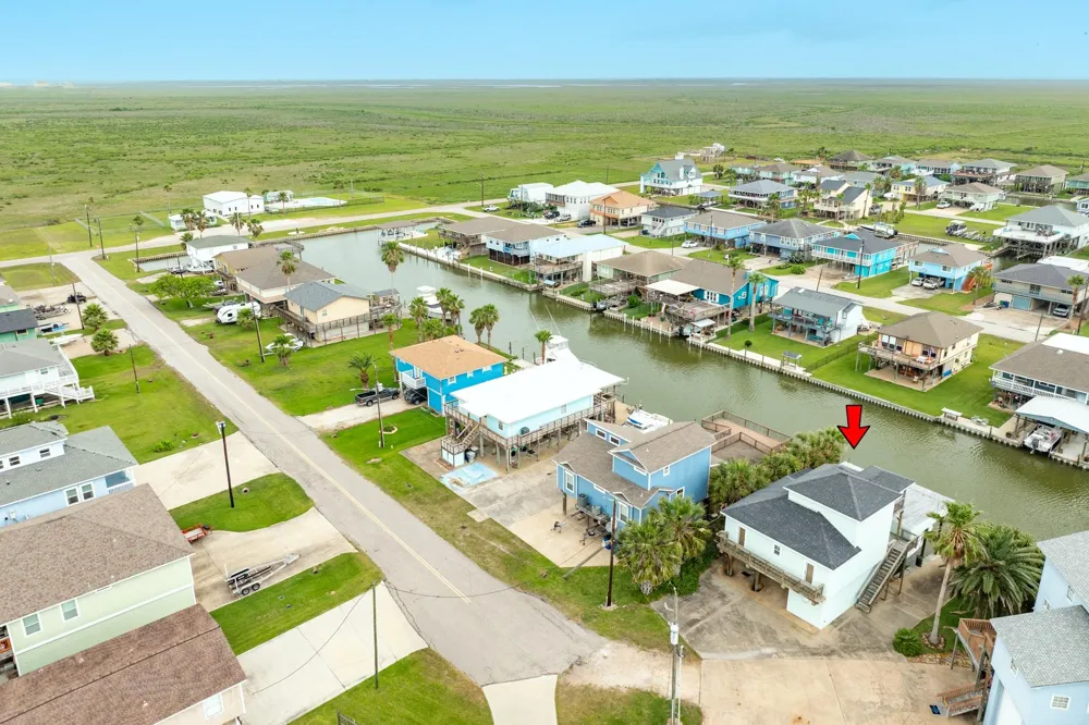 139 Driftwood Road Freeport, TX 77541