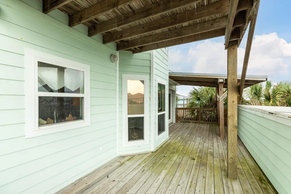 139 Driftwood Road Freeport, TX 77541