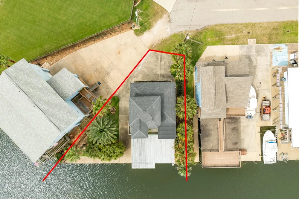 139 Driftwood Road Freeport, TX 77541