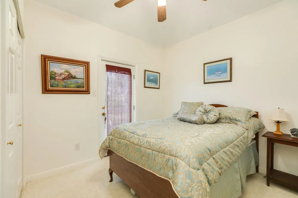 139 Driftwood Road Freeport, TX 77541