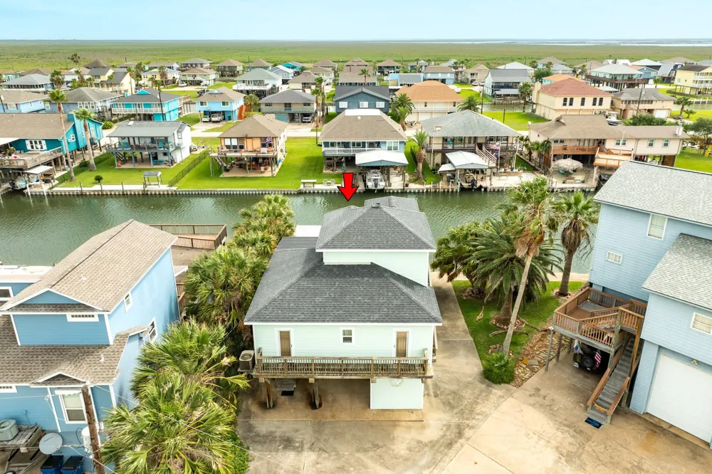 139 Driftwood Road Freeport, TX 77541