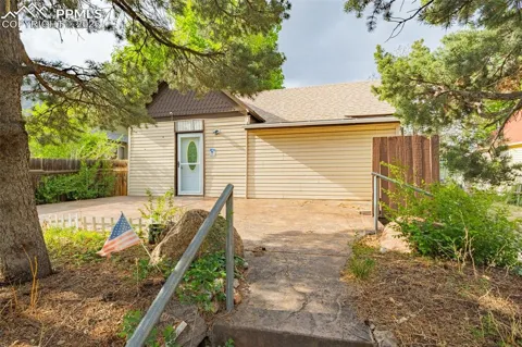 416 W Platte Avenue