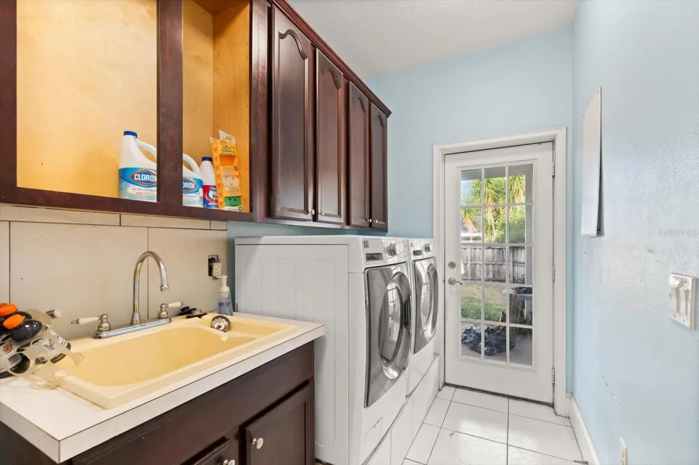 621 PRAIRIE LANE Altamonte Springs, FL 32714
