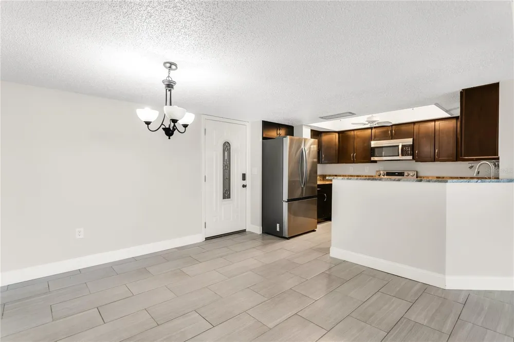 450 TREASURE ISLAND CAUSEWAY #104 Treasure Island, FL 33706