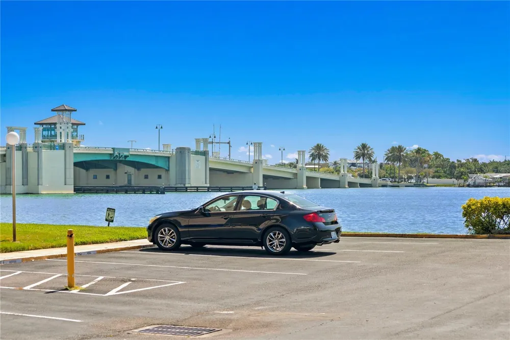 450 TREASURE ISLAND CAUSEWAY #104 Treasure Island, FL 33706