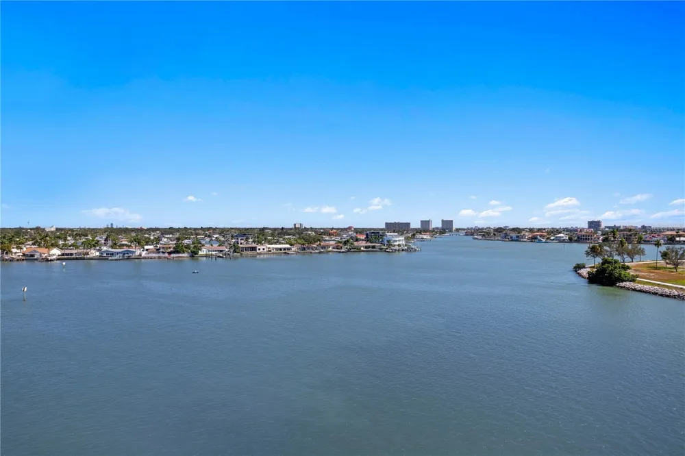 450 TREASURE ISLAND CAUSEWAY #104 Treasure Island, FL 33706