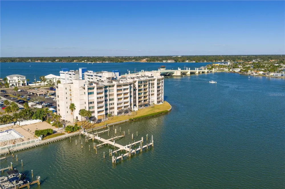 450 TREASURE ISLAND CAUSEWAY #104 Treasure Island, FL 33706