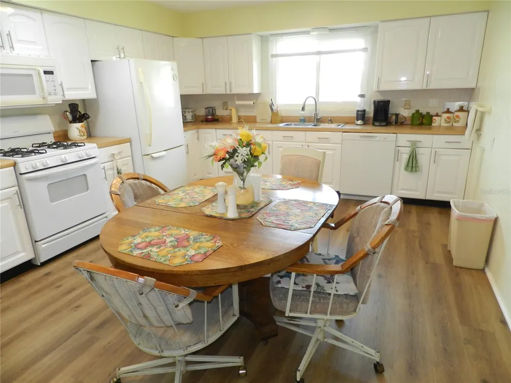 805 OCEAN AVENUE New Smyrna Beach, FL 32169