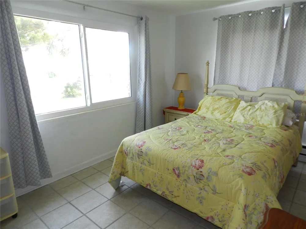 805 OCEAN AVENUE New Smyrna Beach, FL 32169