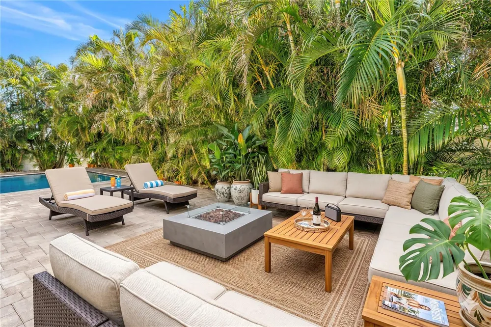 343 8TH AVENUE Tierra Verde, FL 33715