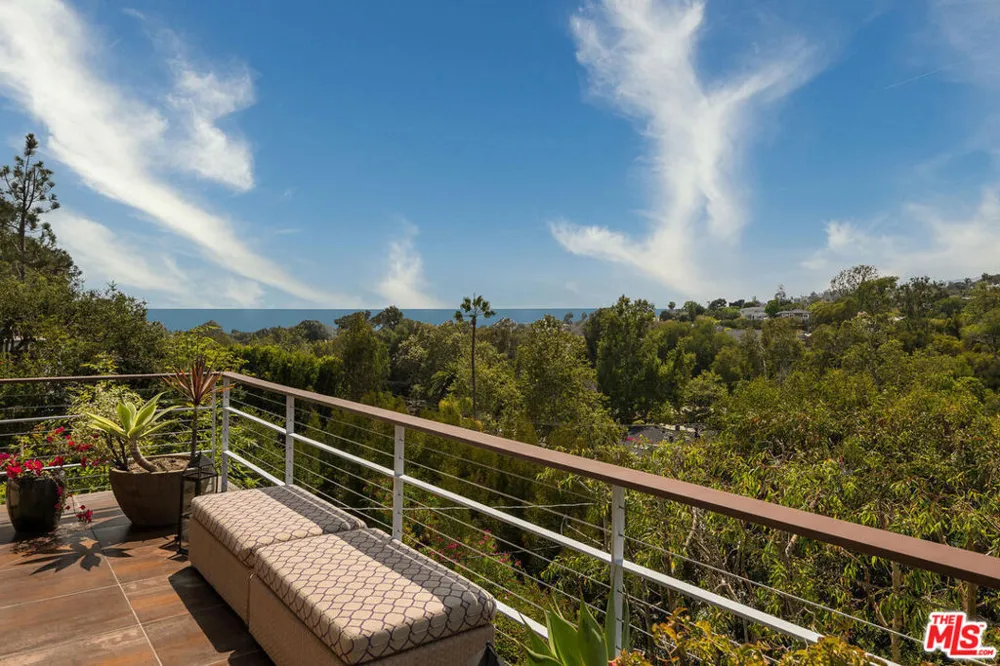 865 Oreo Place Pacific Palisades, CA 90272