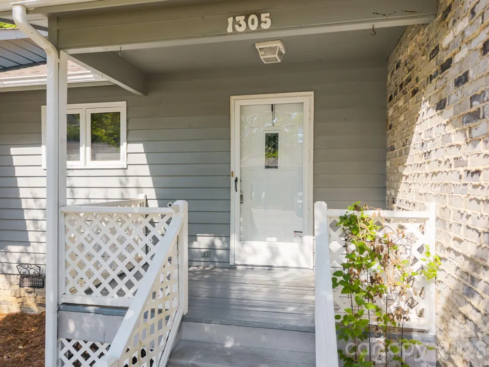 1305 Wellington Hills Circle Salisbury, NC 28147