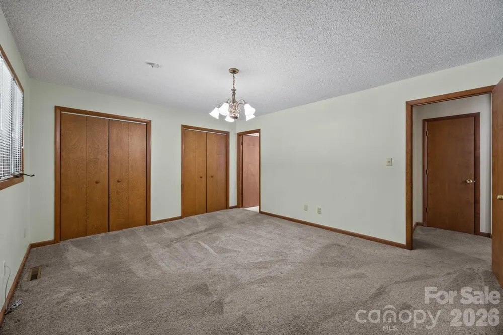 1305 Wellington Hills Circle Salisbury, NC 28147