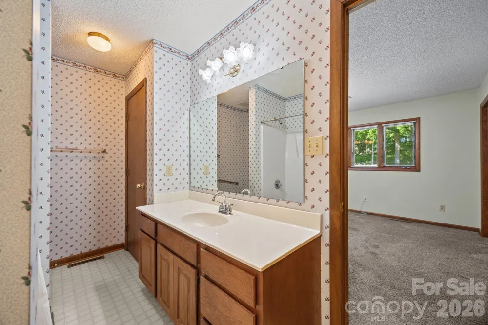 1305 Wellington Hills Circle Salisbury, NC 28147