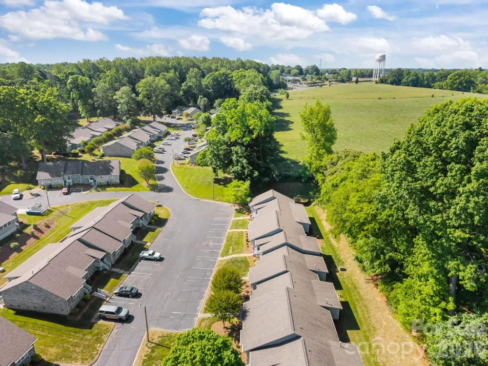 1305 Wellington Hills Circle Salisbury, NC 28147