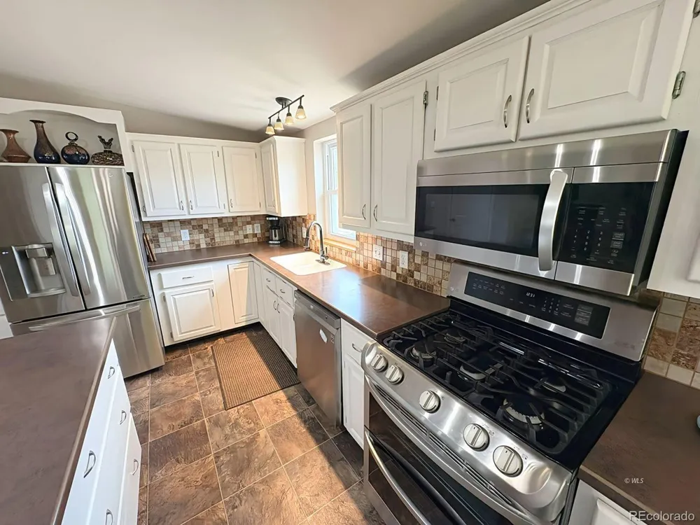 29 Granada Court Silver Cliff, CO 81252
