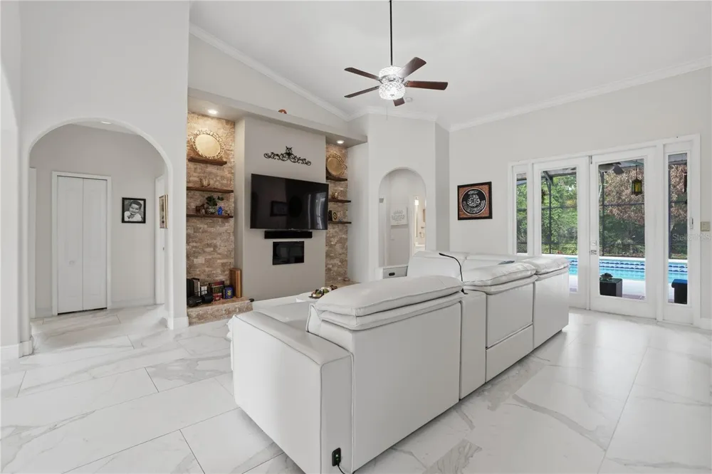510 SONATA COURT Winter Springs, FL 32708