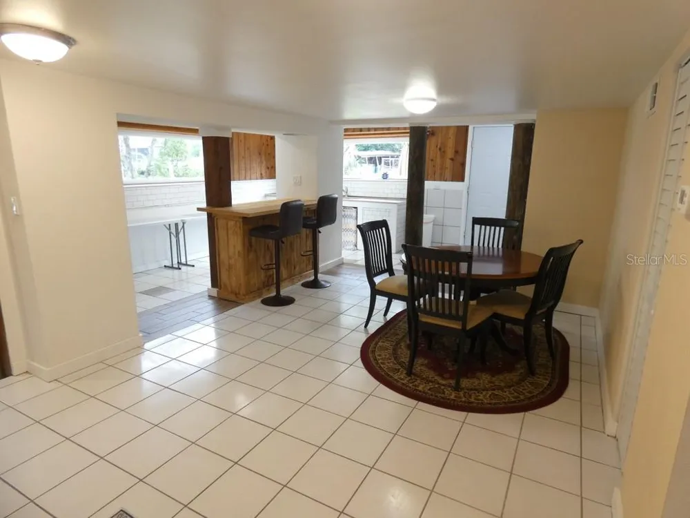 2215 S HUNT POINT Crystal River, FL 34429
