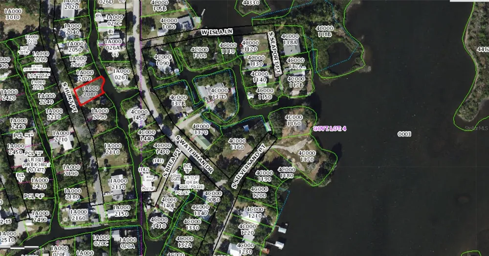 2215 S HUNT POINT Crystal River, FL 34429