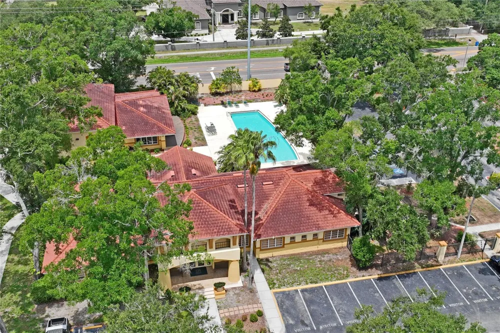 5618 PINNACLE HEIGHTS CIRCLE #312 Tampa, FL 33624