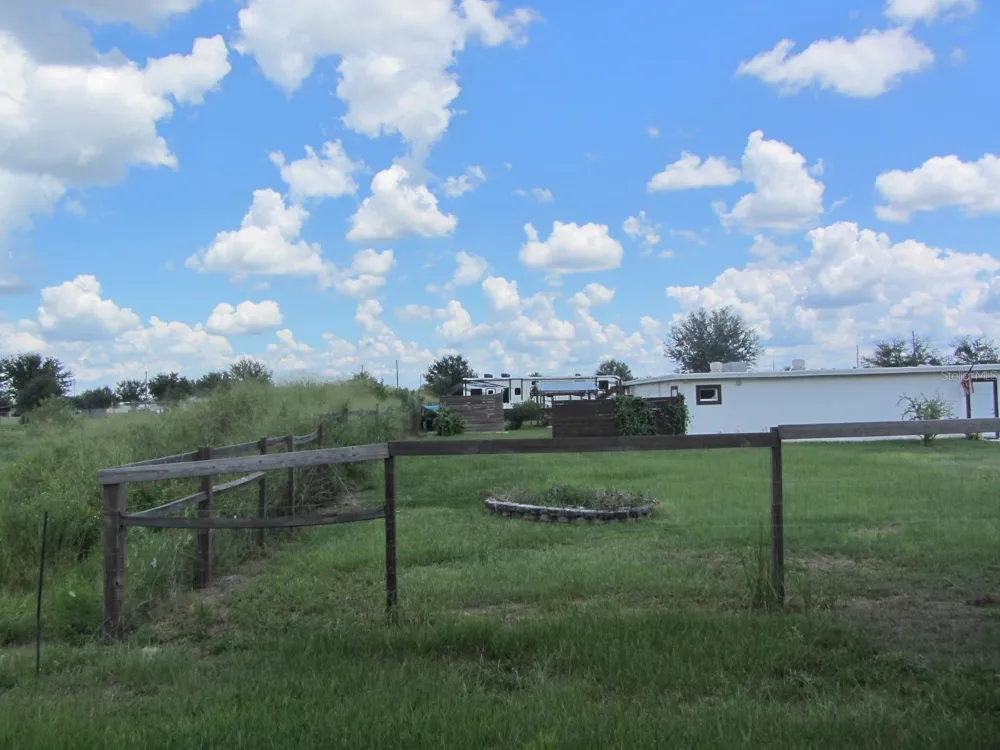 46365 STATE ROAD 64 E Myakka City, FL 34251