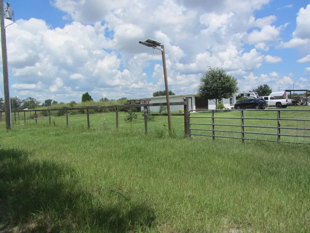 46365 STATE ROAD 64 E Myakka City, FL 34251
