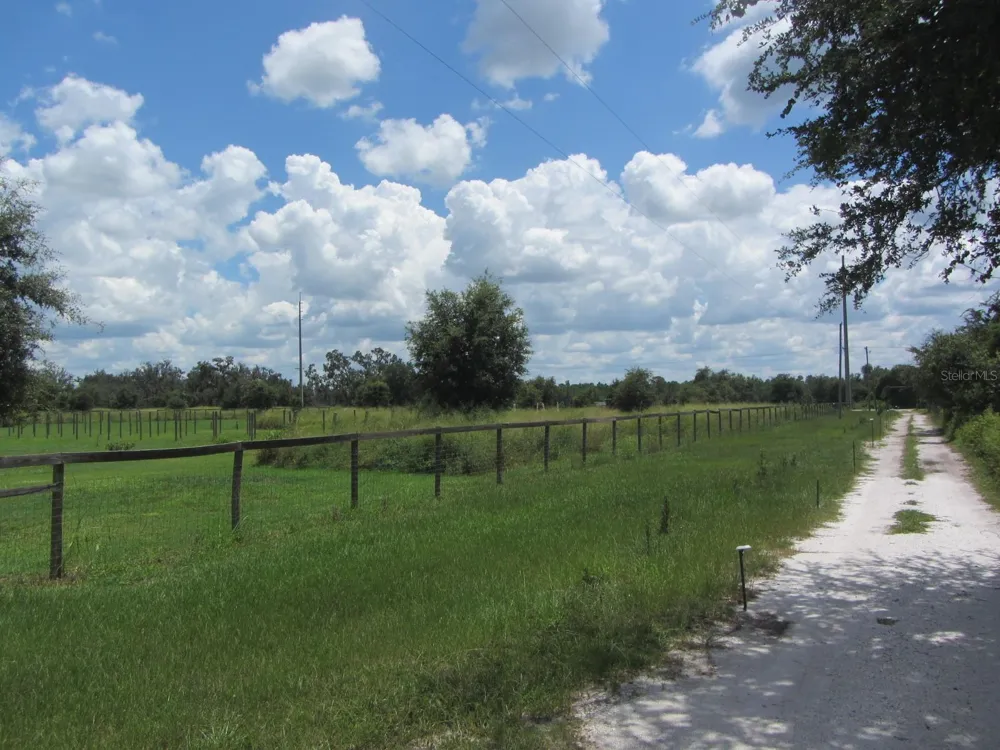 46365 STATE ROAD 64 E Myakka City, FL 34251