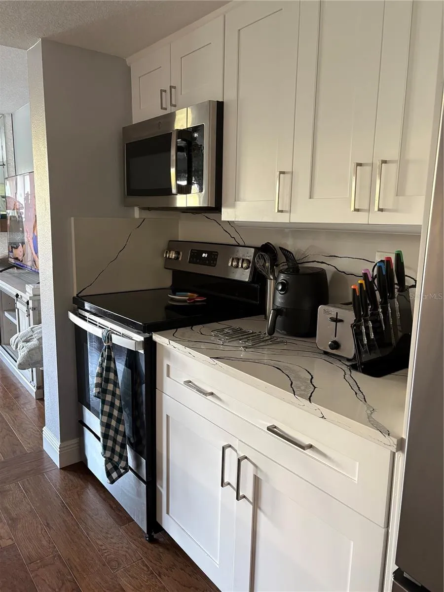 629 GARLAND CIRCLE Indian Rocks Beach, FL 33785