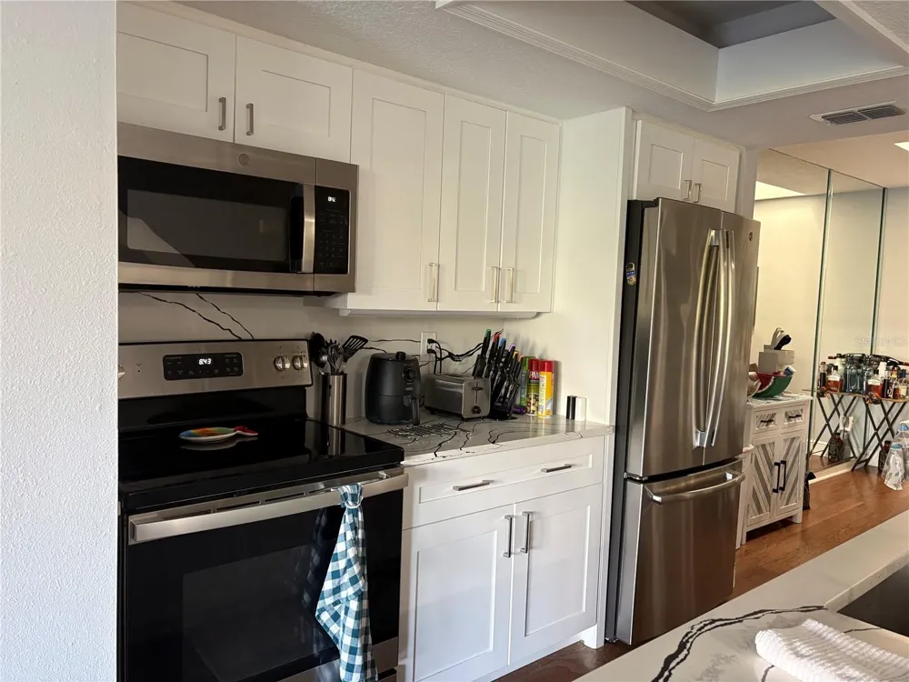 629 GARLAND CIRCLE Indian Rocks Beach, FL 33785