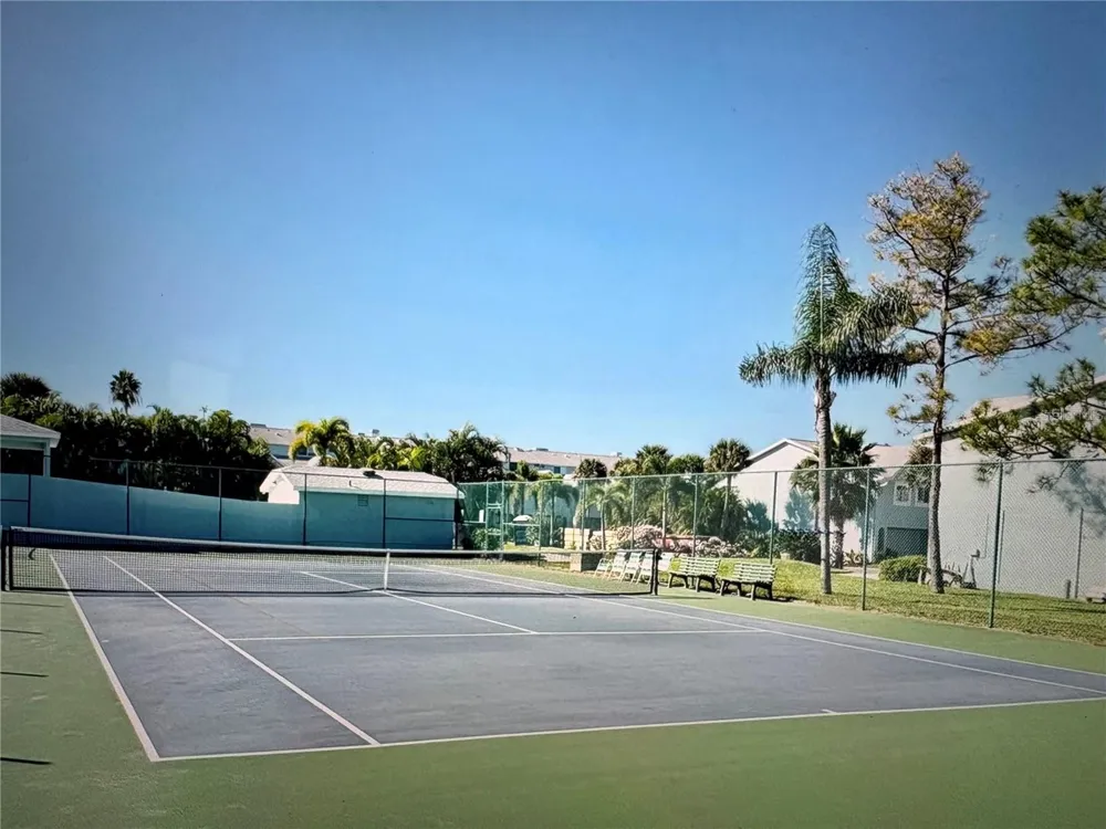 629 GARLAND CIRCLE Indian Rocks Beach, FL 33785
