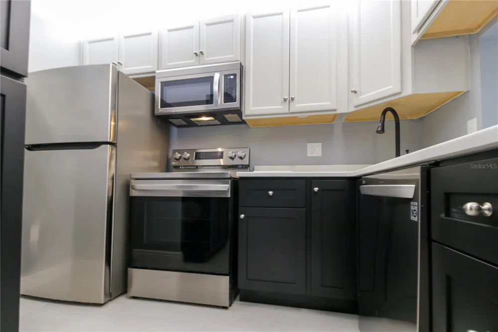 3232 LAKE PINE WAY E #G1 Tarpon Springs, FL 34688