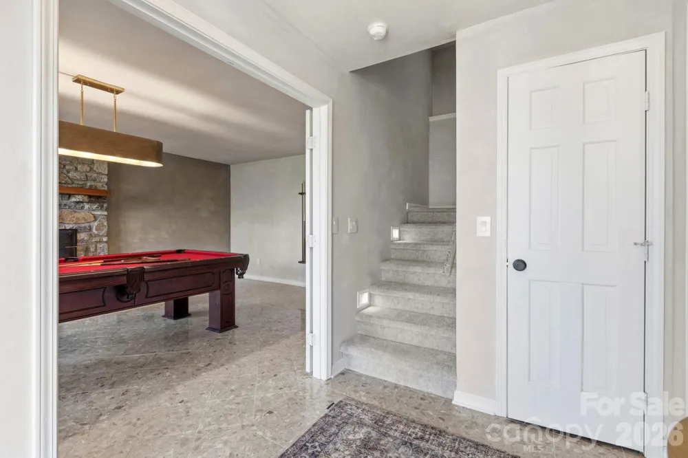 821 Summit Drive Maggie Valley, NC 28751