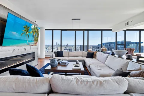 740 Portland Avenue #1614