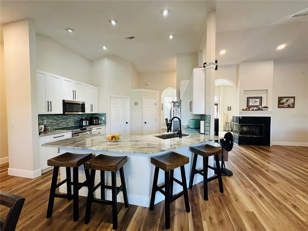1889 RANCHLAND TRAIL Longwood, FL 32750
