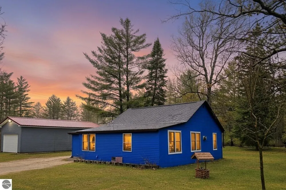 10215 E Madison Road St. Helen, MI 48656