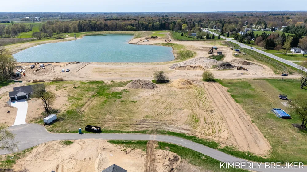 6536 Fillmore Street Allendale, MI 49401