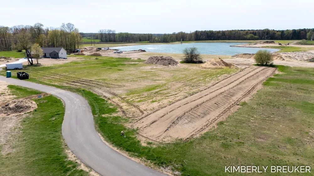 6536 Fillmore Street Allendale, MI 49401