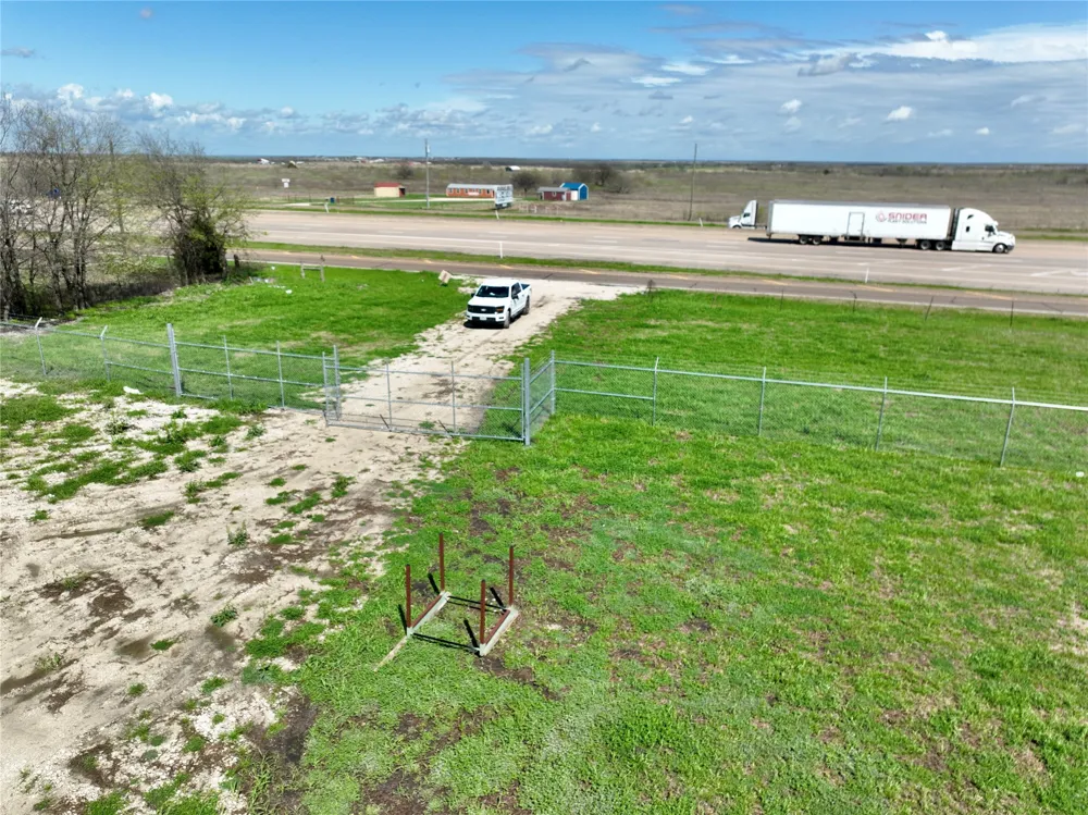 NW McKinney Street Rice, TX 75155
