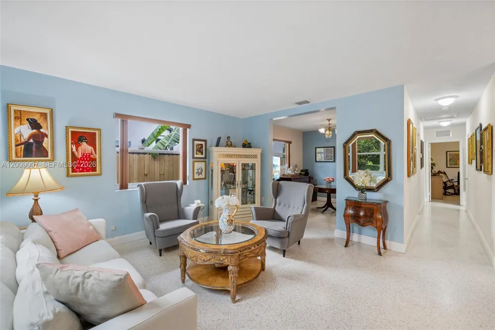 7840 SW 67th Ave South Miami, FL 33143