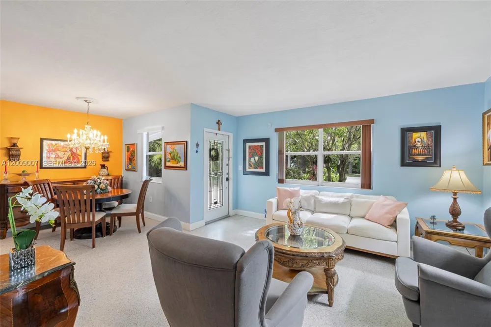 7840 SW 67th Ave South Miami, FL 33143