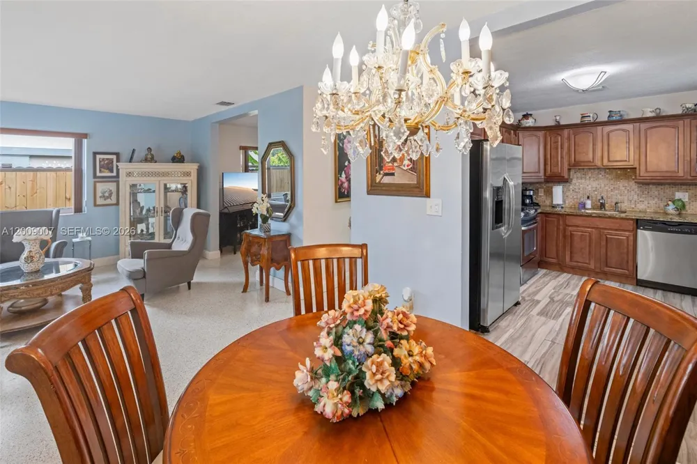 7840 SW 67th Ave South Miami, FL 33143